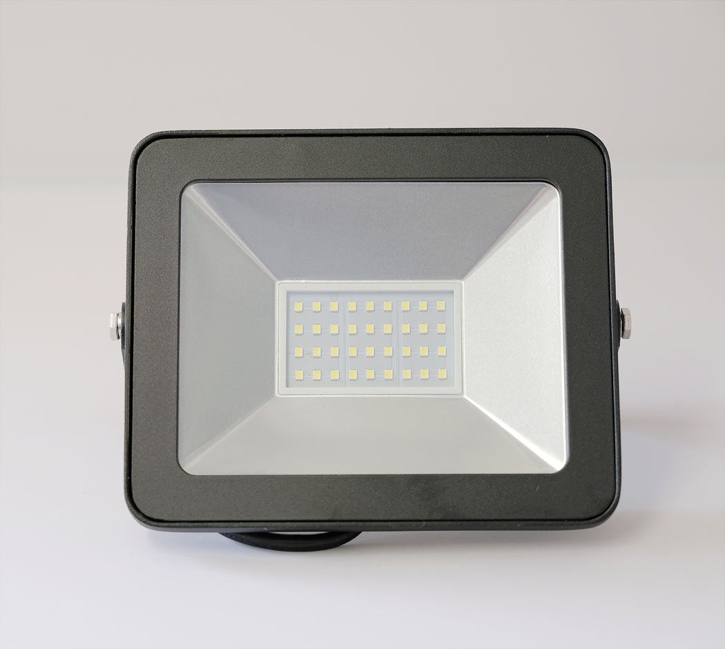 20W LED Floodlight from the Batteryworldshop.com