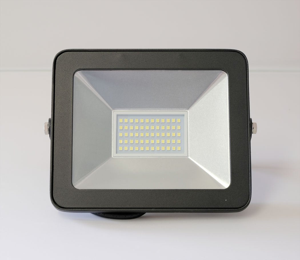 30W LED Floodlight from the Batteryworldshop.com