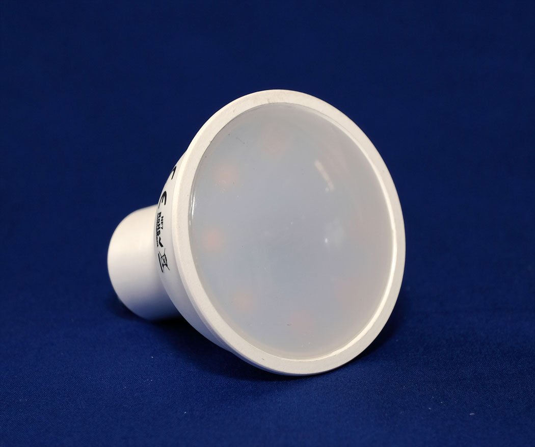 GU10 LED Light Bulb 5 Watt Warm White from the Batteryworldshop.com